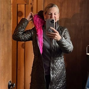 northface grey puffy jacket